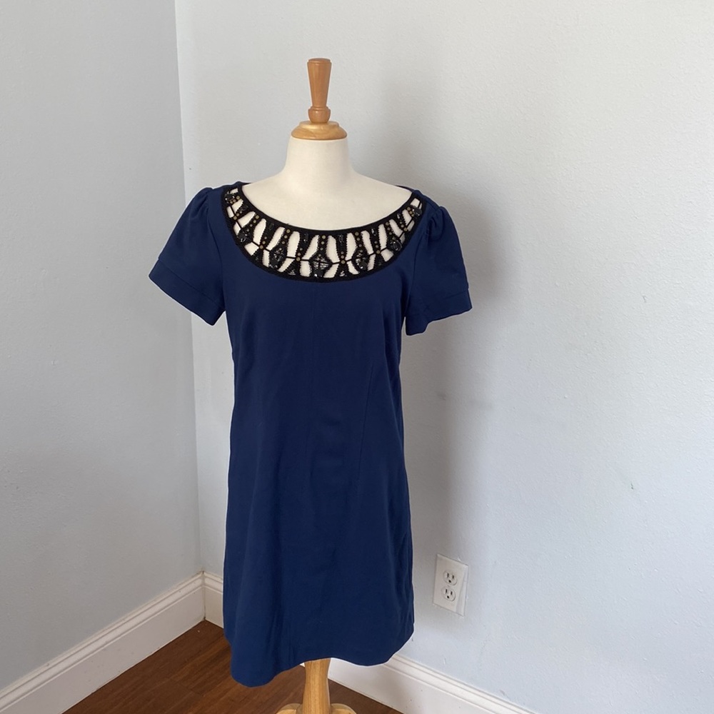 Laundry by Shelli Segal Sheath Dress W/ Beaded Neckline Size 10